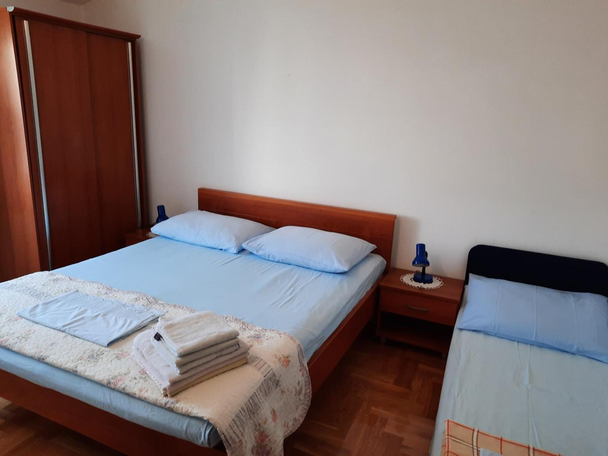 Apartmani Maver Sveti Filip i Jakov Eksteriør bilde