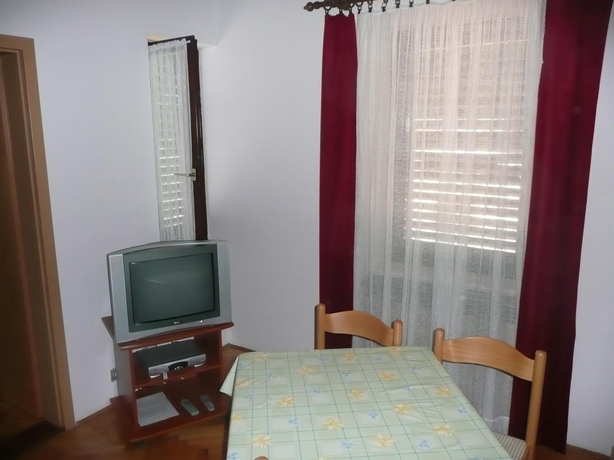 Apartmani Maver Sveti Filip i Jakov Rom bilde