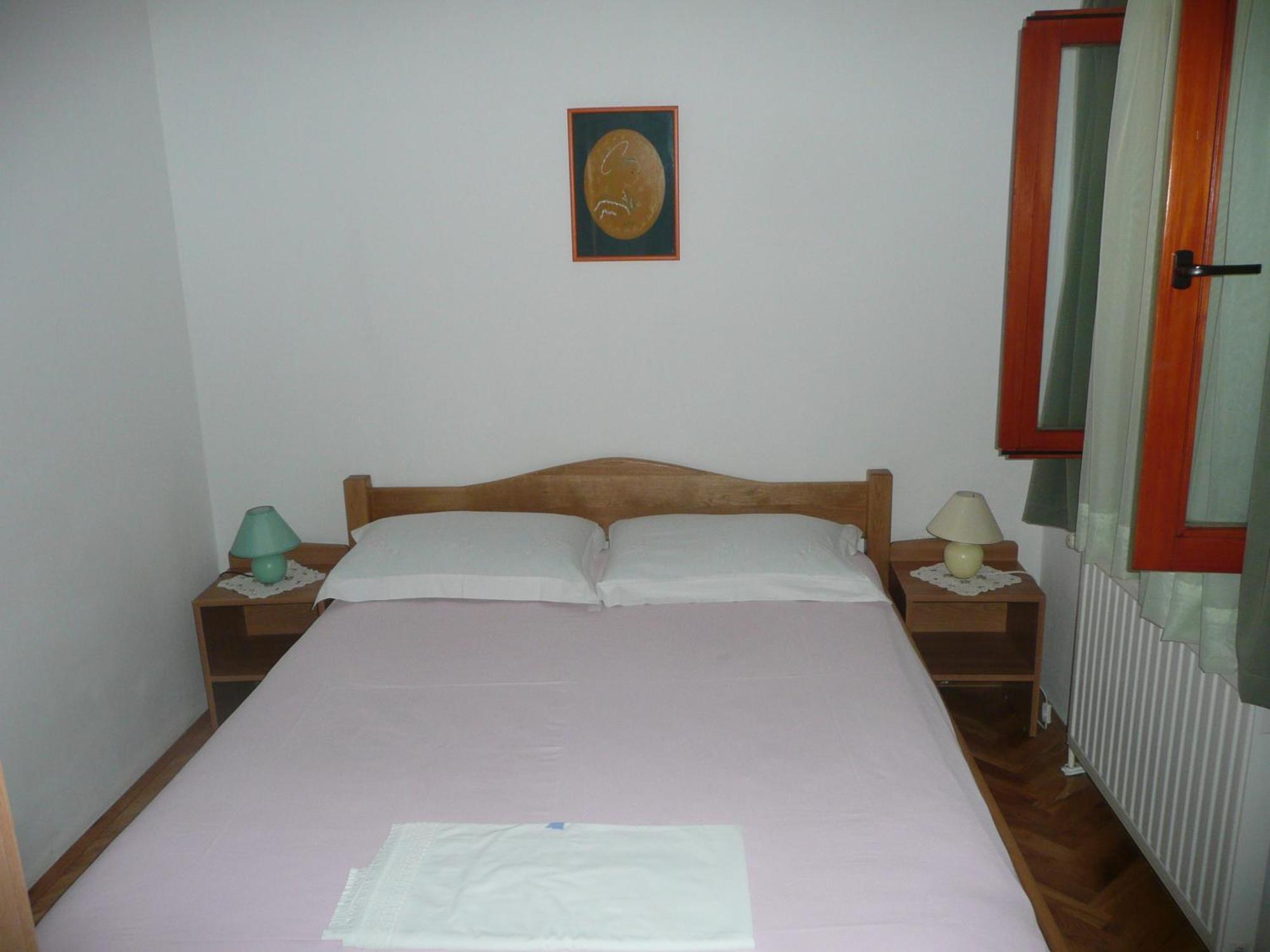 Apartmani Maver Sveti Filip i Jakov Rom bilde